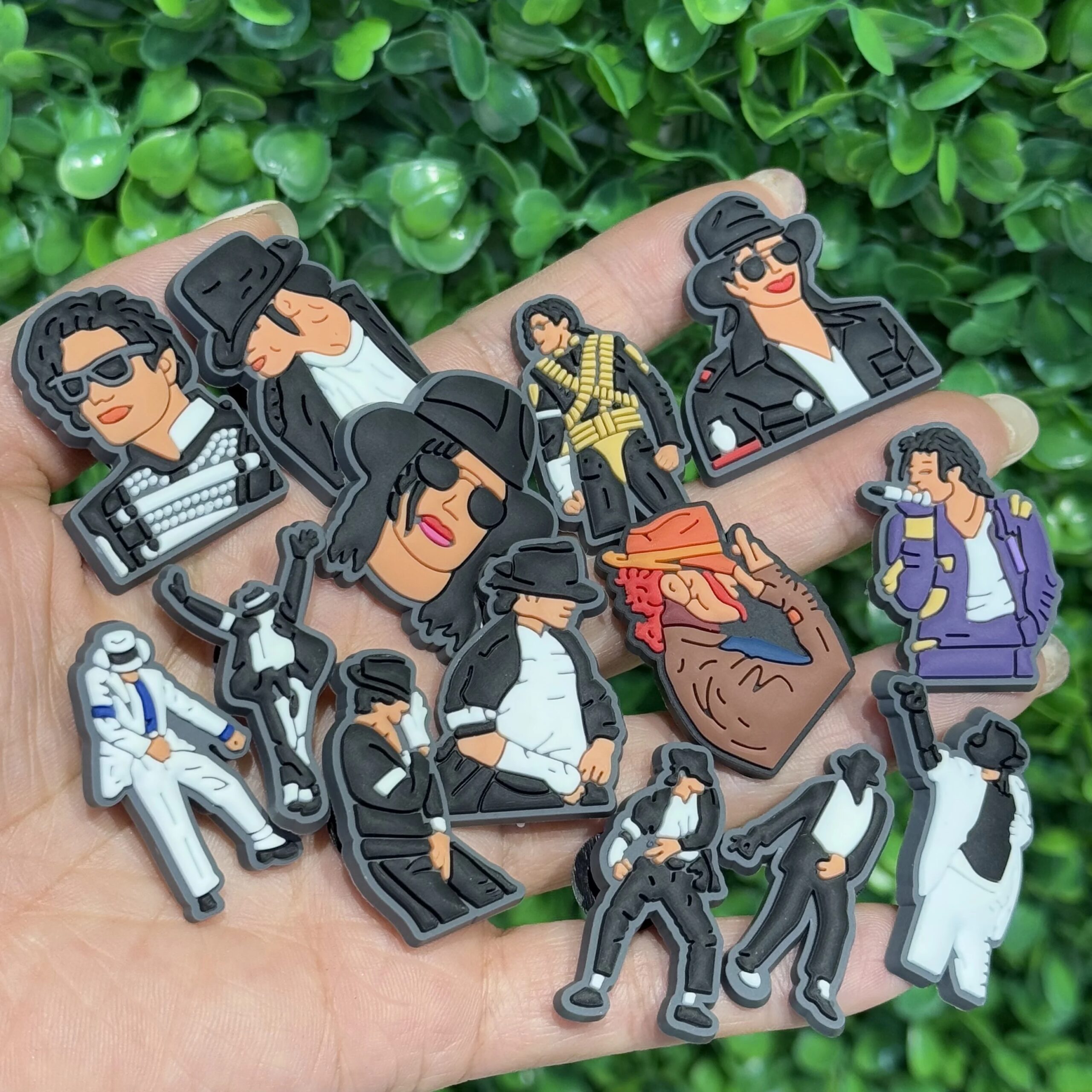 14pcs Michael Jackson Designer Style Shoe Charms DIY Garden Shoe Accessories Decorations for Man Kids Birthday Gift Jewellery cb5feb1b7314637725a2e7: 14pcs