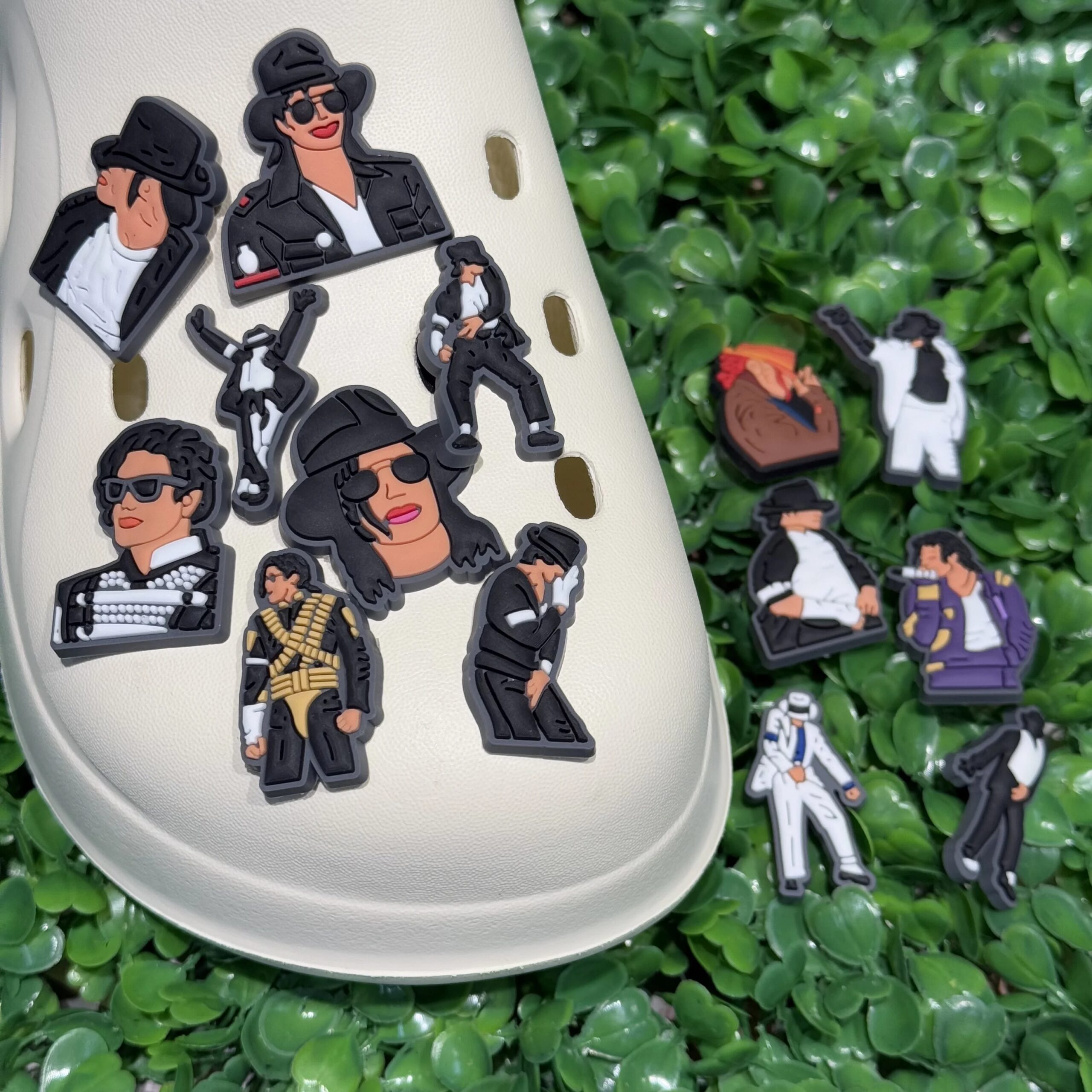 Hot Sales 14Pcs Famous Singer PVC Shoes Charms Decorations Moonwalk Dance Sandal Buckle Fit Cool Man Holiday Gifts Costumes cb5feb1b7314637725a2e7: 14pcs