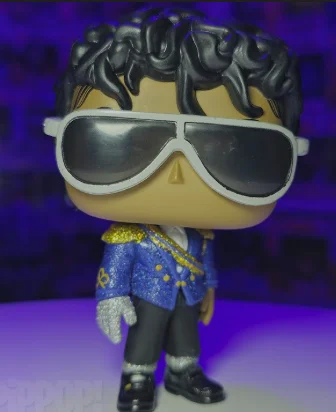 Michael Jackson 345 Thriller 359 352 Cute Vinyl Figure Model Toys Gifts Toys cb5feb1b7314637725a2e7: 01|02|03