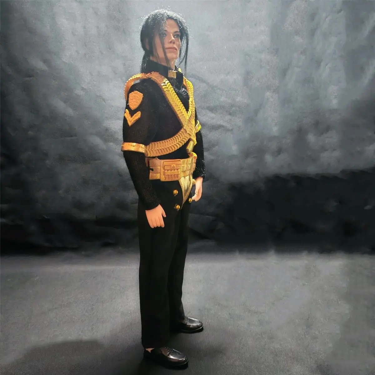 Michael Jackson King of Figure Collectible Model Action Figure Model Superstar Road Movie Toy MJ Movable Commemorative In Stock Toys cb5feb1b7314637725a2e7: MJ